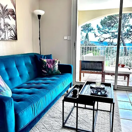 - Domaine Du Golf Apartment *